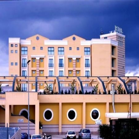 Hotel Apan レッジョ・ディ・カラブリア エクステリア 写真