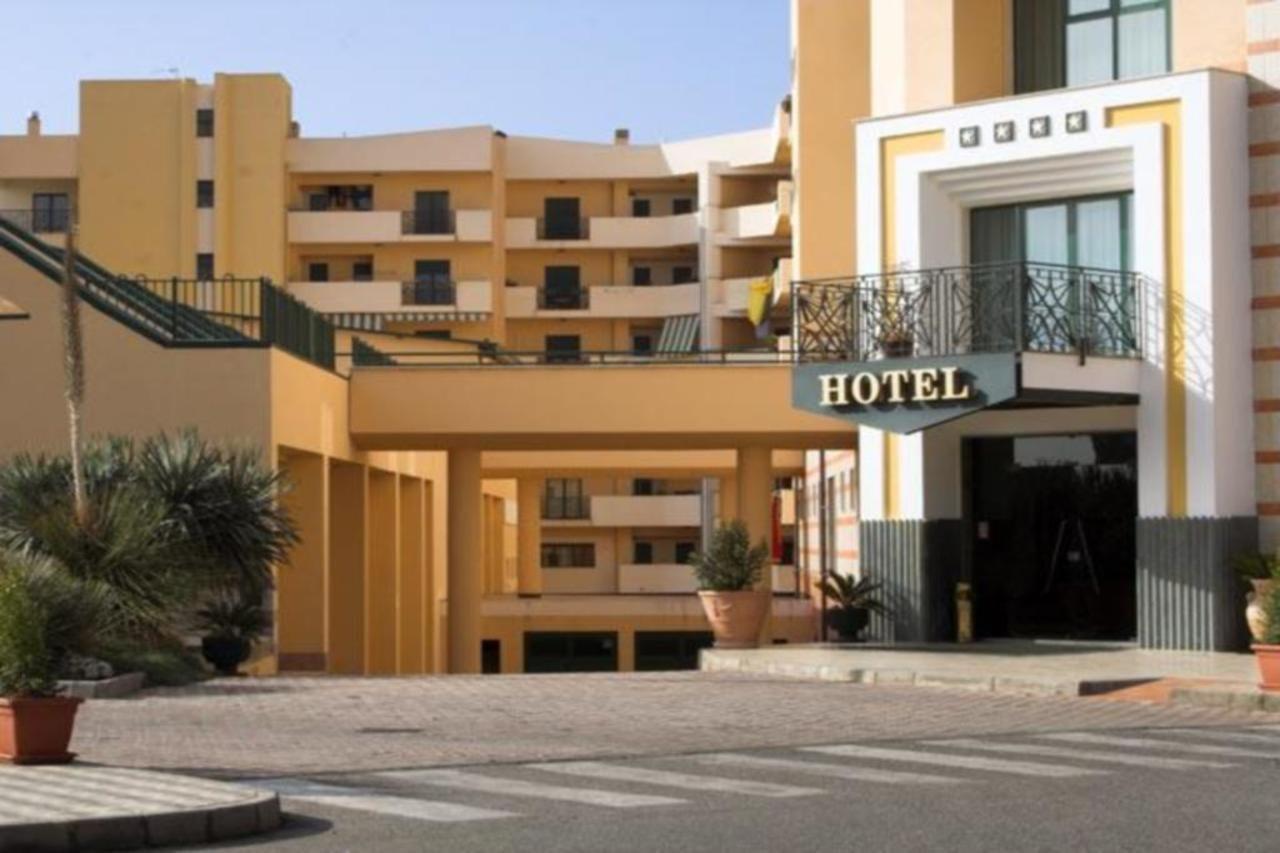Hotel Apan レッジョ・ディ・カラブリア エクステリア 写真
